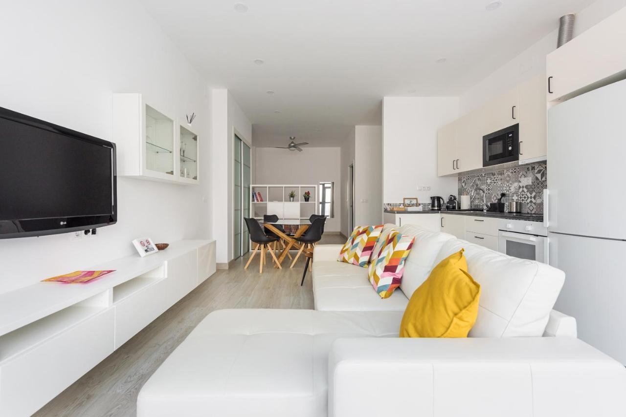 דירות מאלגה Charming Loft A מראה חיצוני תמונה