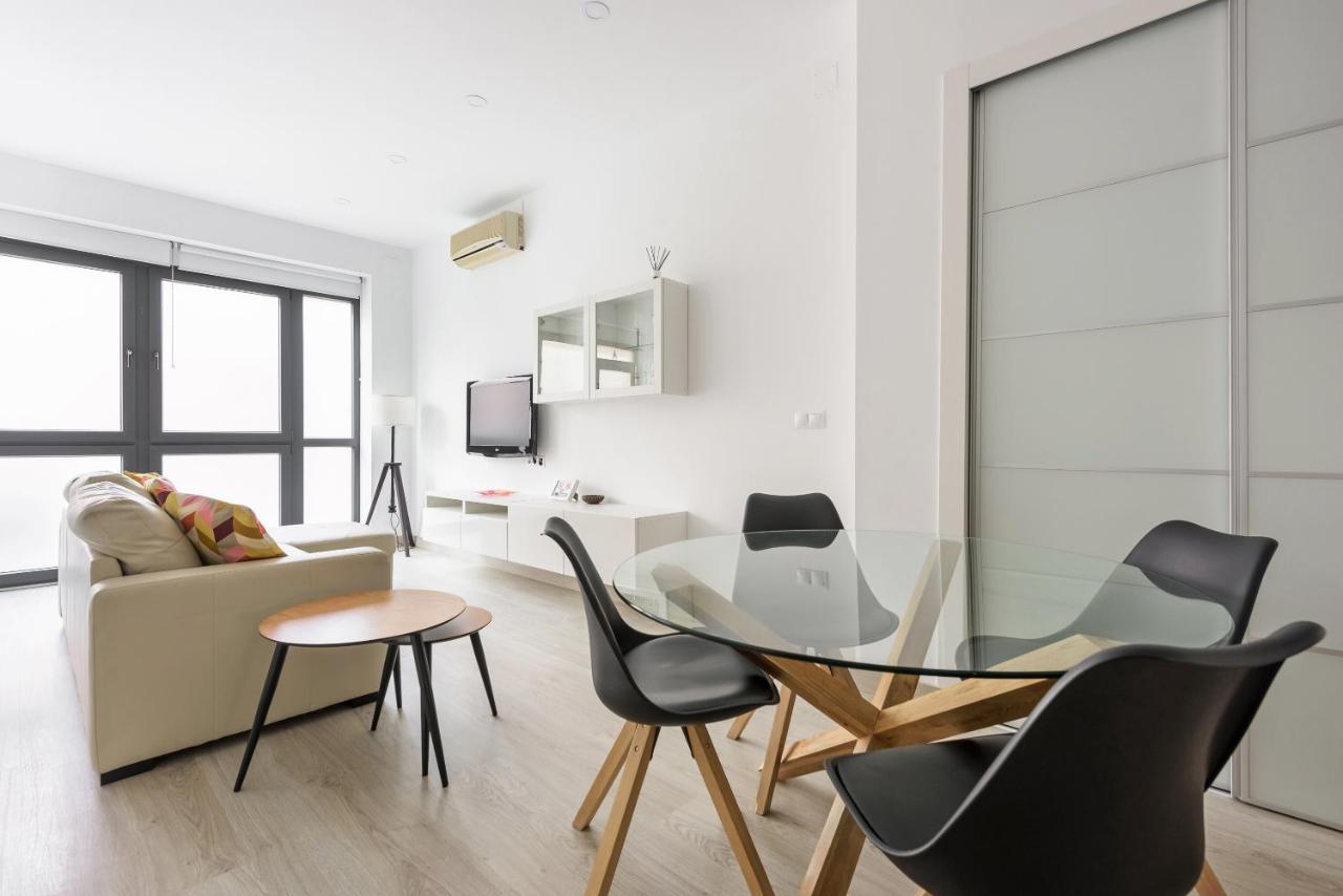 דירות מאלגה Charming Loft A מראה חיצוני תמונה