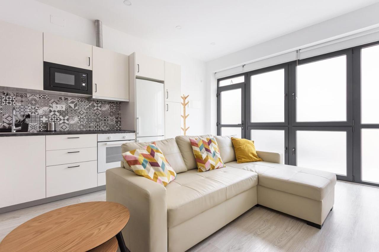 דירות מאלגה Charming Loft A מראה חיצוני תמונה