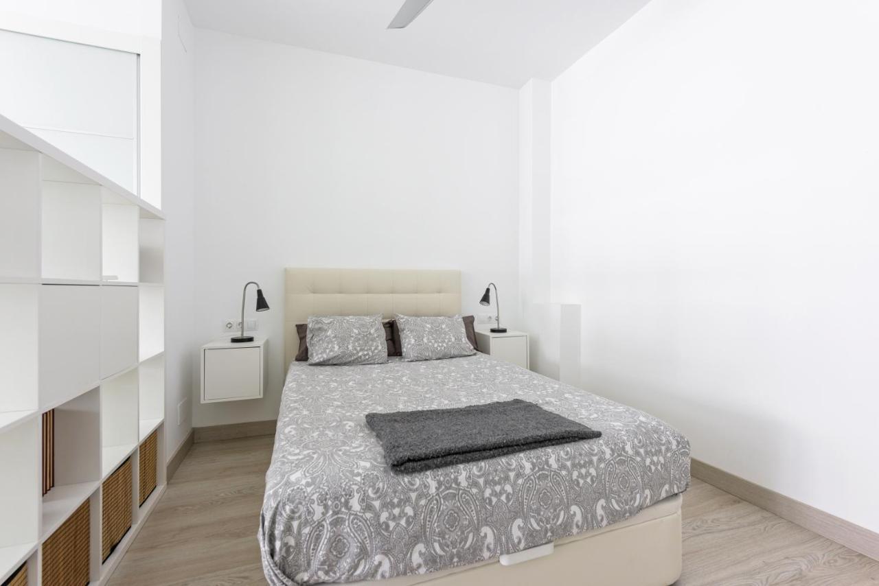 דירות מאלגה Charming Loft A מראה חיצוני תמונה